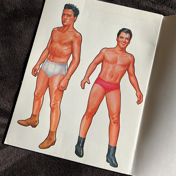 Vintage Elvis Paper Doll Book - Picture 5 of 10